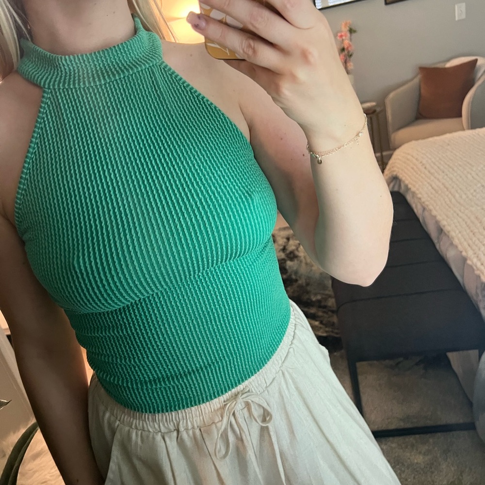 Lulu's Vibrant Green Ribbed Tank Top - Picture 2 of 8